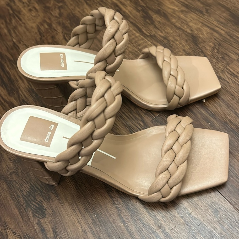 Dolce Vita Women’s Paily Sandal